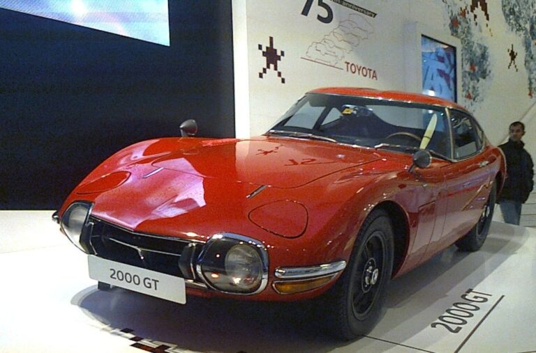 Autoworld expose les supercars japonaises