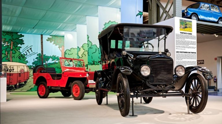 Retrouvez les voitures de Tintin à Autoworld