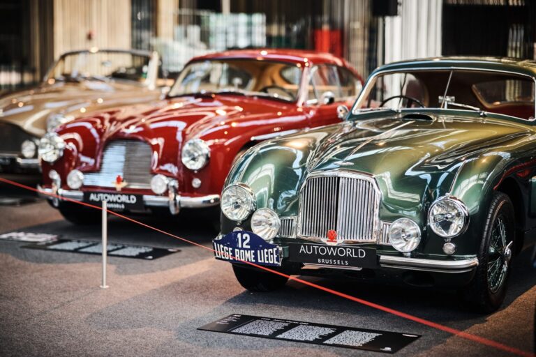 Pop-up expo Aston Martin – Elegance in Motion à Autoworld